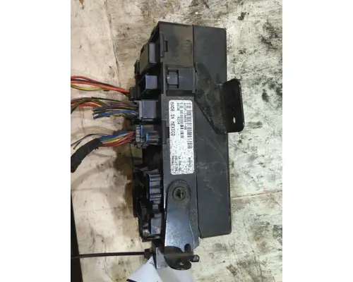FORD F550SD (SUPER DUTY) FUSE BOX