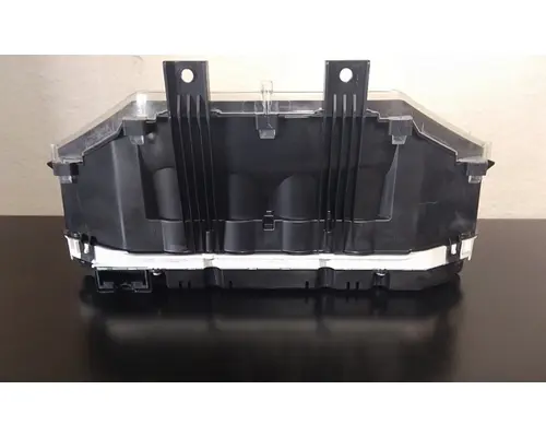 FORD F550SD (SUPER DUTY) GAUGE CLUSTER