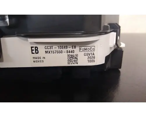 FORD F550SD (SUPER DUTY) GAUGE CLUSTER