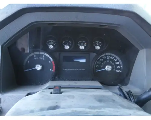 FORD F550SD (SUPER DUTY) GAUGE CLUSTER