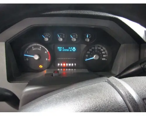FORD F550SD (SUPER DUTY) GAUGE CLUSTER