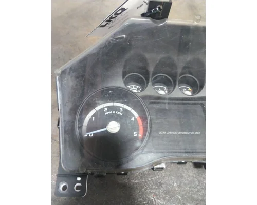 FORD F550SD (SUPER DUTY) GAUGE CLUSTER