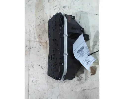 FORD F550SD (SUPER DUTY) GAUGE CLUSTER