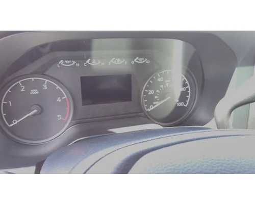 FORD F550SD (SUPER DUTY) GAUGE CLUSTER