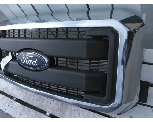 FORD F550SD (SUPER DUTY) GRILLE