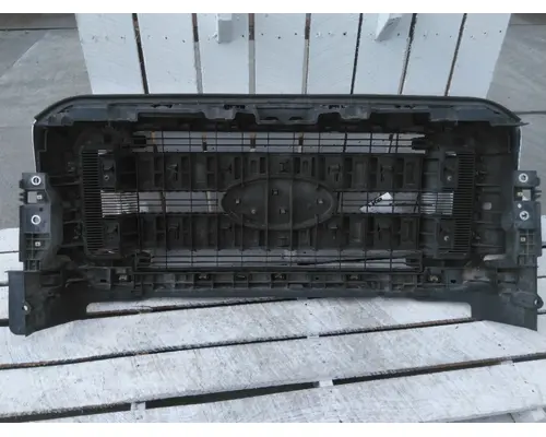 FORD F550SD (SUPER DUTY) GRILLE