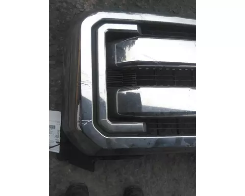 FORD F550SD (SUPER DUTY) GRILLE