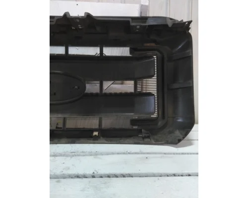 FORD F550SD (SUPER DUTY) GRILLE