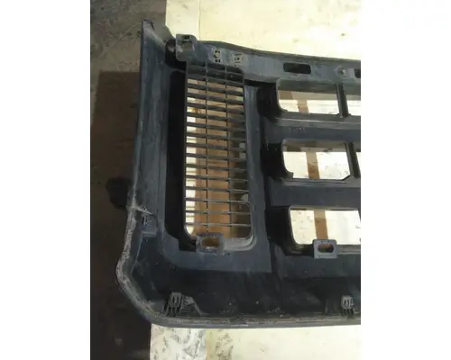 FORD F550SD (SUPER DUTY) GRILLE
