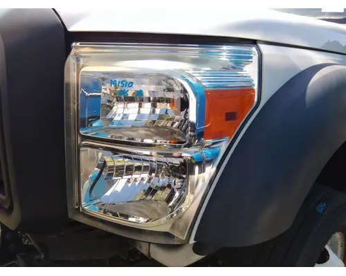 FORD F550SD (SUPER DUTY) HEADLAMP ASSEMBLY