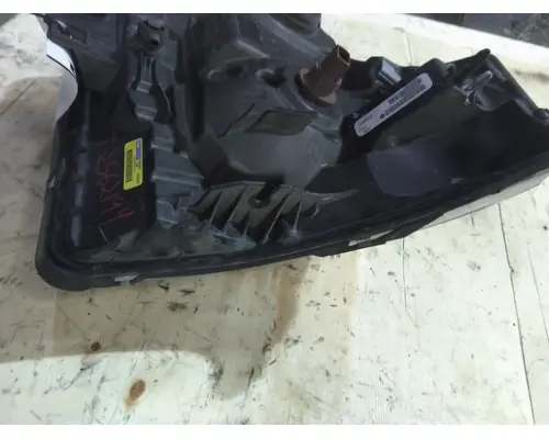 FORD F550SD (SUPER DUTY) HEADLAMP ASSEMBLY