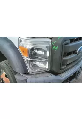 FORD F550SD (SUPER DUTY) HEADLAMP ASSEMBLY