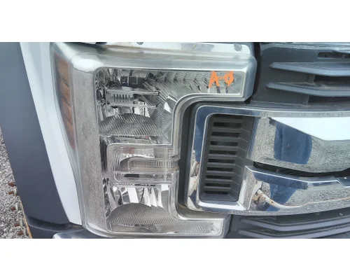 FORD F550SD (SUPER DUTY) HEADLAMP ASSEMBLY