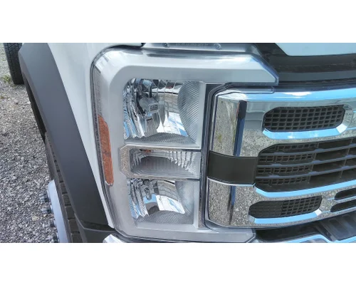 FORD F550SD (SUPER DUTY) HEADLAMP ASSEMBLY