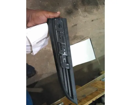 FORD F550SD (SUPER DUTY) HOOD ORNAMENT
