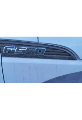 FORD F550SD (SUPER DUTY) HOOD ORNAMENT