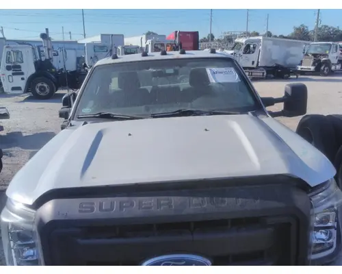 FORD F550SD (SUPER DUTY) HOOD
