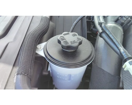 FORD F550SD (SUPER DUTY) POWER STEERING RESERVOIR