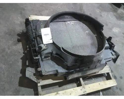 FORD F550SD (SUPER DUTY) RADIATOR ASSEMBLY