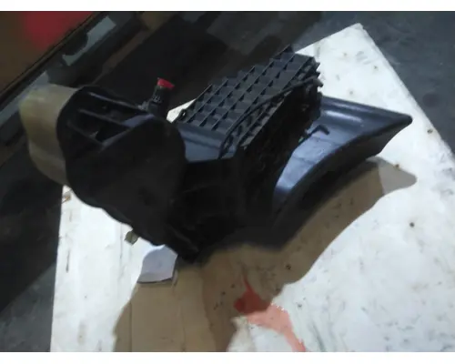 FORD F550SD (SUPER DUTY) RADIATOR OVERFLOW TANK