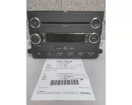 FORD F550SD (SUPER DUTY) RADIO AMFMCD