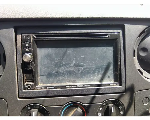 FORD F550SD (SUPER DUTY) RADIO AMFMCD