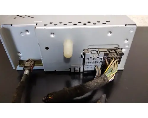 FORD F550SD (SUPER DUTY) RADIO AV EQUIPMENT