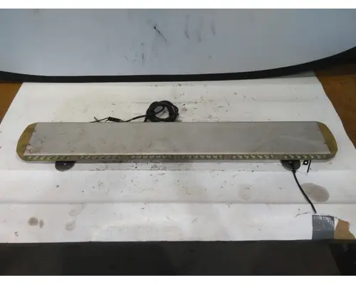 FORD F550SD (SUPER DUTY) STROBE LIGHT