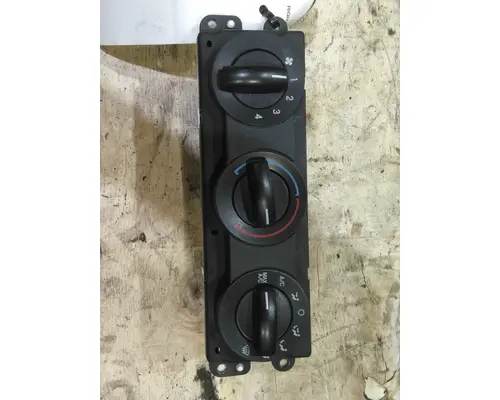 FORD F550SD (SUPER DUTY) TEMPERATURE CONTROL