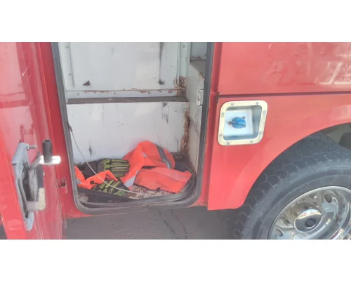FORD F550SD (SUPER DUTY) WHOLE TRUCK FOR RESALE