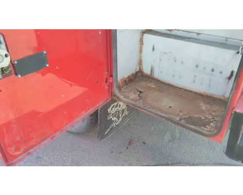 FORD F550SD (SUPER DUTY) WHOLE TRUCK FOR RESALE