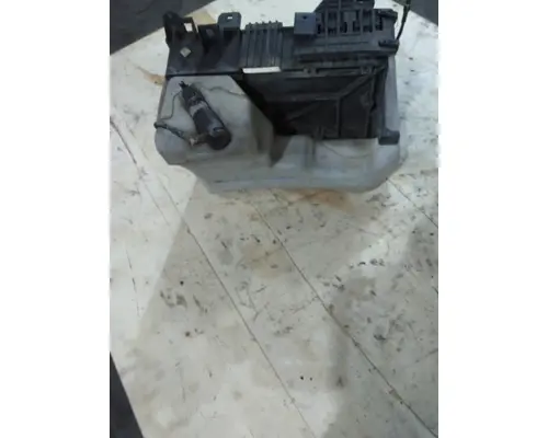 FORD F550SD (SUPER DUTY) WINDSHIELD WASHER RESERVOIR