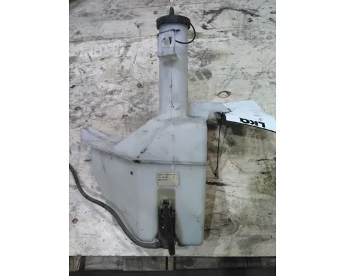 FORD F550SD (SUPER DUTY) WINDSHIELD WASHER RESERVOIR