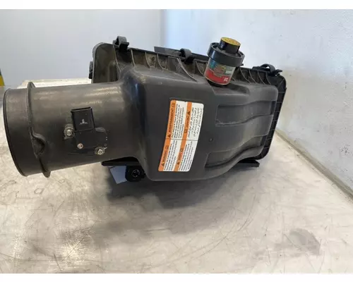 FORD F550 Air Cleaner