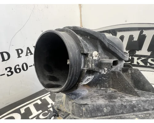 FORD F550 Air Cleaner