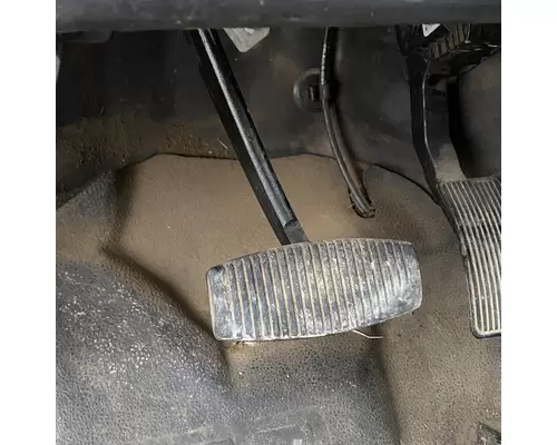 FORD F550 BrakeClutch Pedal Box