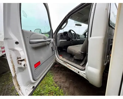 FORD F550 Cab