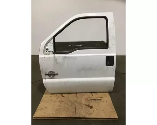 FORD F550 Door Assembly