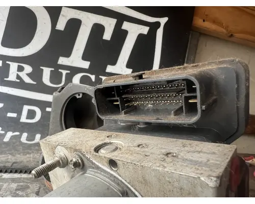 FORD F550 ECM (Brake & ABS)