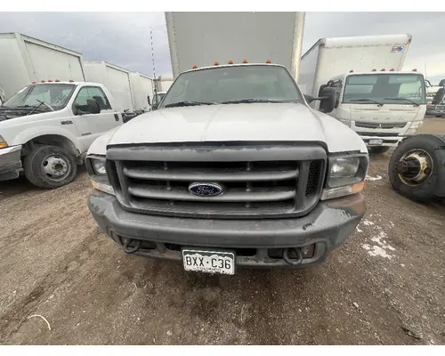 FORD F550 Grille