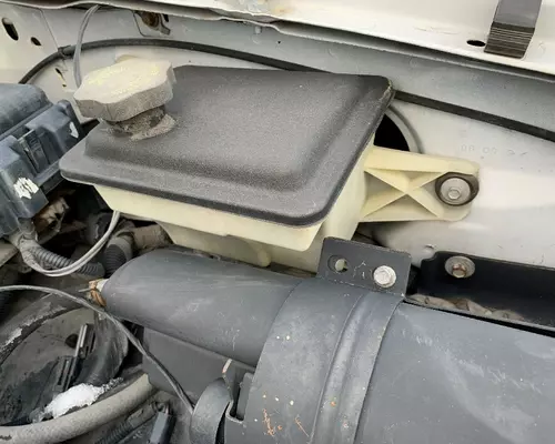 FORD F550 Power Steering Fluid Reservoir
