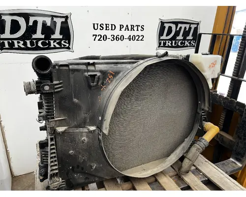 FORD F550 Radiator Shroud