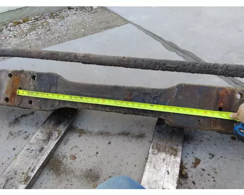 FORD F5HT-3010GA AXLE ASSEMBLY, FRONT (STEER)