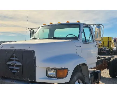 FORD F600 (1999-DOWN) CAB