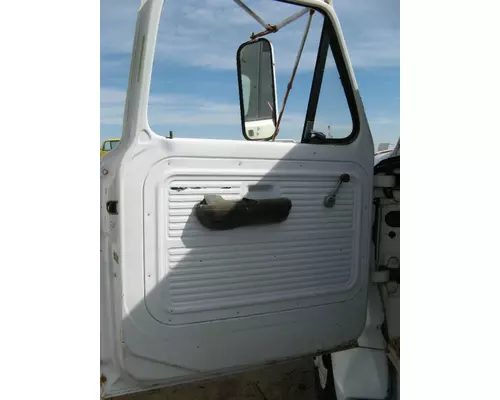 FORD F600 / F700 / F800 Door Assembly, Front