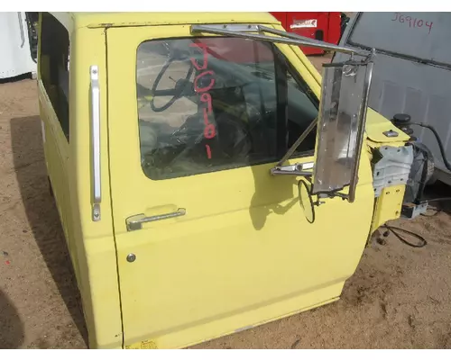 FORD F600 / F700 / F800 Door Assembly, Front