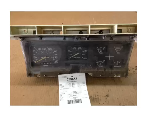 FORD F600 / F700 / F800 Instrument Cluster