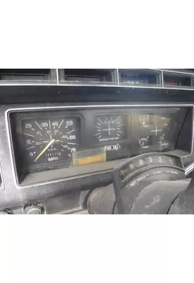 FORD F600 / F700 / F800 Instrument Cluster