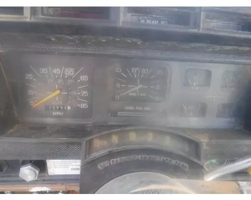 FORD F600 / F700 / F800 Instrument Cluster