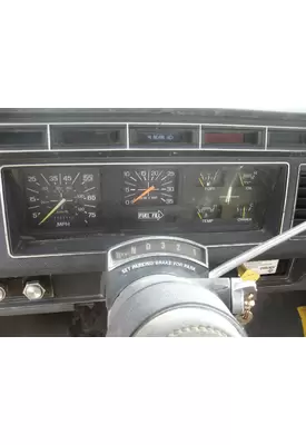 FORD F600 / F700 / F800 Instrument Cluster